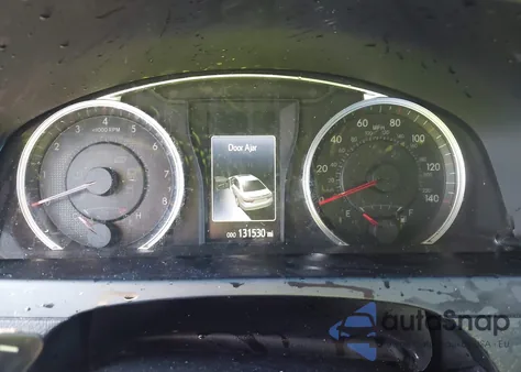 2016 Toyota Camry Le/Xle/Se/Xse z USA, uszkodzony, nr VIN 4T1BF1FK0GU260158